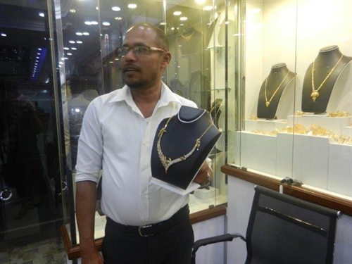 shopping a trincomalee